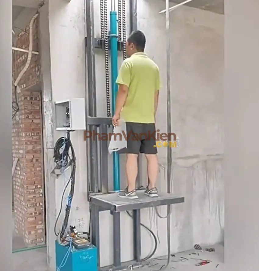 Thang Nâng Hàng Là Gì? Thang Nâng Hàng Là Gì?
